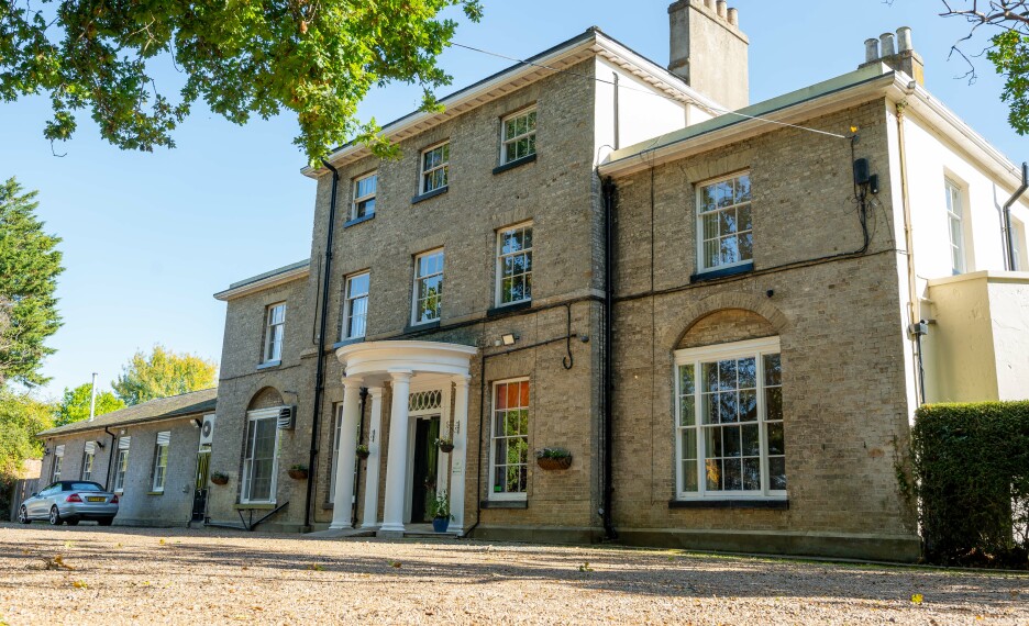 Oaklands Nursing Home